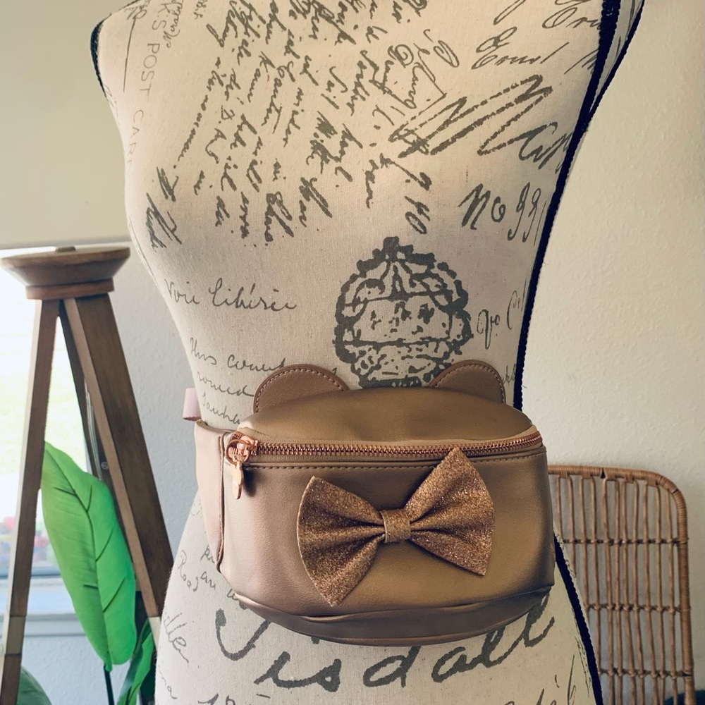 Used Minnie Mouse Bum Bag.